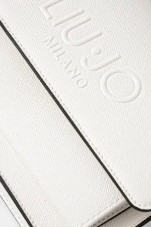 AA5152-01065 WHITE 4