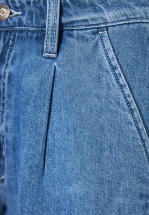 FBL011-161-03_LT_BLUE_7
